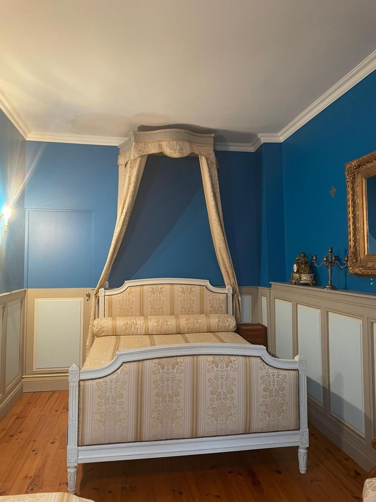 Domaine De L'Orangerie Du Chateau De Motteville Chambres D'Hotes Rom bilde